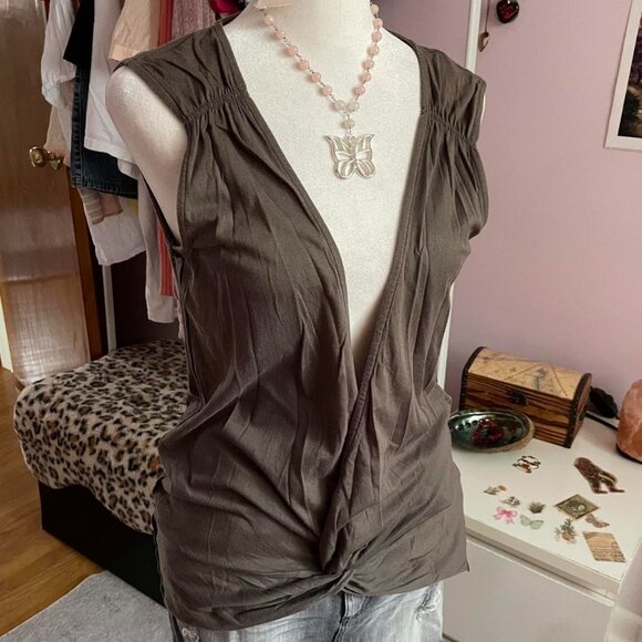 Y2K EDC Olive Green Deep V-Neck Top - Picture 4 of 6